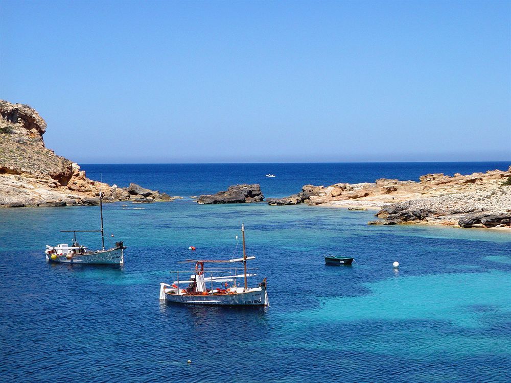 Aluasoul Ibiza - Adults Only Hotel Es Canar  Exterior photo